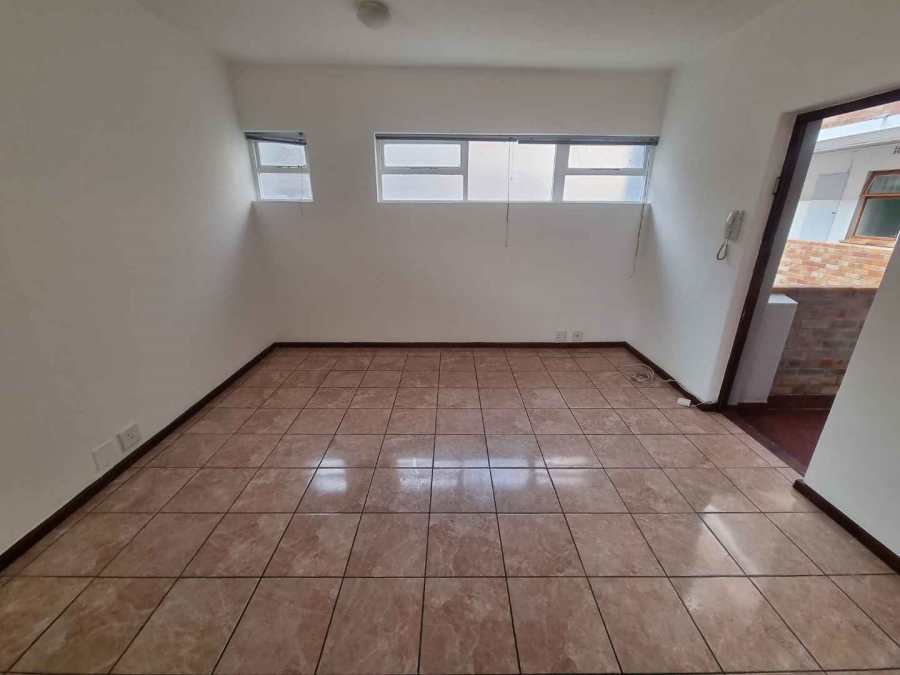 To Let 0 Bedroom Property for Rent in Sea Point Western Cape